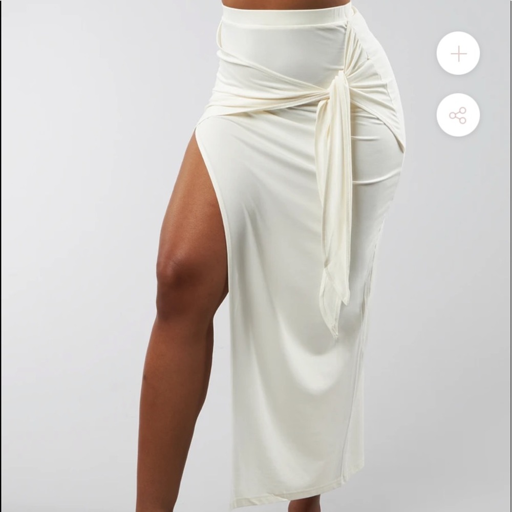 BuffBunny Odyssey Wrap Skirt